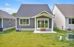 27602 Maryjane Lane E, Chesterfield Twp, MI 48047