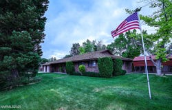 411 Pearl Street, Yerington, NV 89447