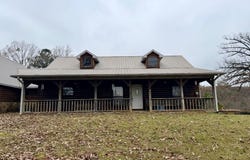 374  Avon Road, DeQueen, AR 71832