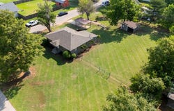 605 S Marion Avenue, Hinton, OK 73047