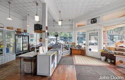 953 Fulton Street E, Grand Rapids, MI 49503