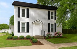 9318 NOLAND Road, Lenexa, KS 66215