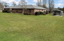 904 Pine Drive, Tylertown, MS 39667