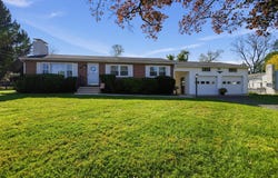 73 SUNSET Drive, NEW HOPE, PA 18938