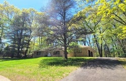 8 De Hart Rd, Parsippany-Troy Hills Twp., NJ 07054-1708