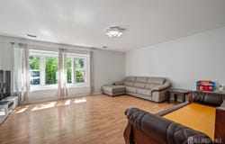 58 La Rue Lane, East Brunswick, NJ 08816