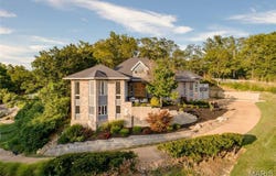 5908 Oakville Woods Place, St Louis, MO 63129