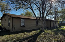 2899 Third Road, Beeville, TX 78102