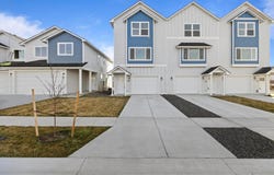 129 Claret Dr, Prosser, WA 99350