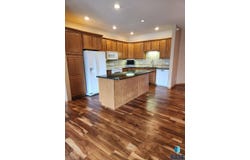 6106 S Avalon Ave, Sioux Falls, SD 57108