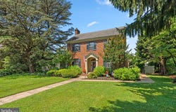 305 COLLEGE PLACE, FREDERICK, MD 21701