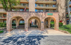 35 S Baybrook Drive, Palatine, IL 60074