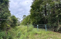 214 Seabrook Road, Seabrook, SC 29940