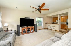 2241 Hart Avenue unit: 1, Des Moines, IA 50320