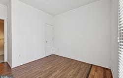 9587 WHEATS WAY, MANASSAS PARK, VA 20111