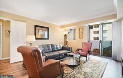 4601 N PARK AVE #720-V, CHEVY CHASE, MD 20815