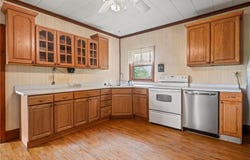 3070 County Road E, Springfield Twp, WI 54013