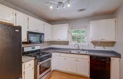 169 Parkside Dr, Stockbridge, GA 30281