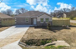 801 E Tyler Street, Ennis, TX 75119