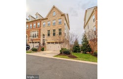 3110 CITYSCAPE DRIVE NE, WASHINGTON, DC 20018