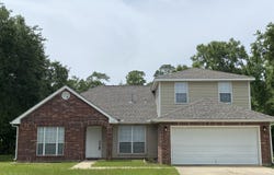 2501 Shelby Lane, Ocean Springs, MS 39564