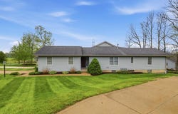 1806 Olde Post Rd, Ashland, OH 44805