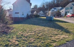 Oak Brook Circle, Pittsburgh, PA 15220