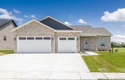 7150 Savannah Dr., Glen Carbon, IL 62034
