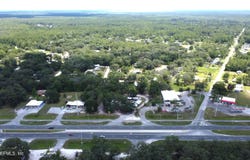 736 S HIGHWAY 17, Satsuma, FL 32189