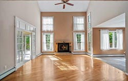 161 Fawnwood Drive, Greentown, PA 18426