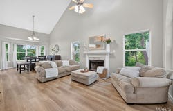 794 Buckboard Lane, Fenton, MO 63026
