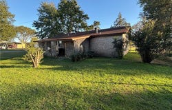 1111 Fuller ST, Paris, AR 72855