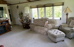 2143 Meekers Landing Road, Oakville, IA 52646