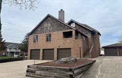 1301 Florida, Ames, IA 50014