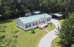 360 County Road 71, Collinsville, AL 35961