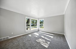 23221 Roanoke, Oak Park, MI 48237