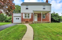 1411 COLLEGE AVENUE, READING, PA 19604