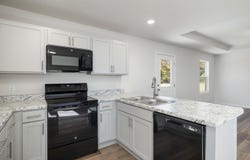 1696 Cash Dr, Mt Vernon, MO 65712
