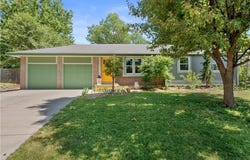 1101 W Ashbury Street, Olathe, KS 66061