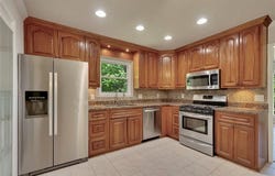 307 Summer Court, Woodstock, GA 30188