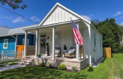 1105 Dr Martin Luther King Jr Dr, Pensacola, FL 32503