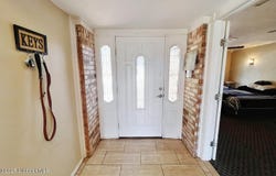 303 E 19th Street, Wolfforth, TX 79382
