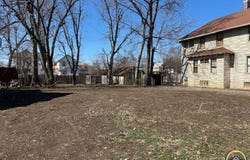 1115 SW Horne ST, Topeka, KS 66604