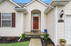 4428 Cross Creek Boulevard, Burton, MI 48509
