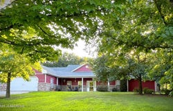 8425 HILLERS CREEK DRIVE, New Bloomfield, MO 65063