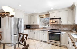 295 Lowell St, Peabody, MA 01960