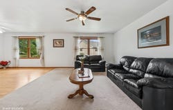6090 Goldfinch Drive, Pleasant Hill, IA 50327
