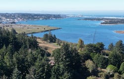1212 OHIO Ave, Bandon, OR 97411