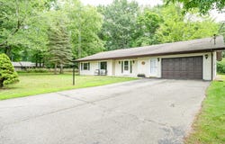 5081 Woodward Avenue, Coloma, MI 49038