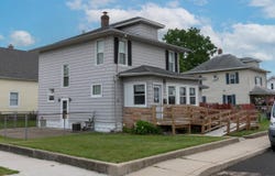 902 S Main Street, Mishawaka, IN 46544-5166